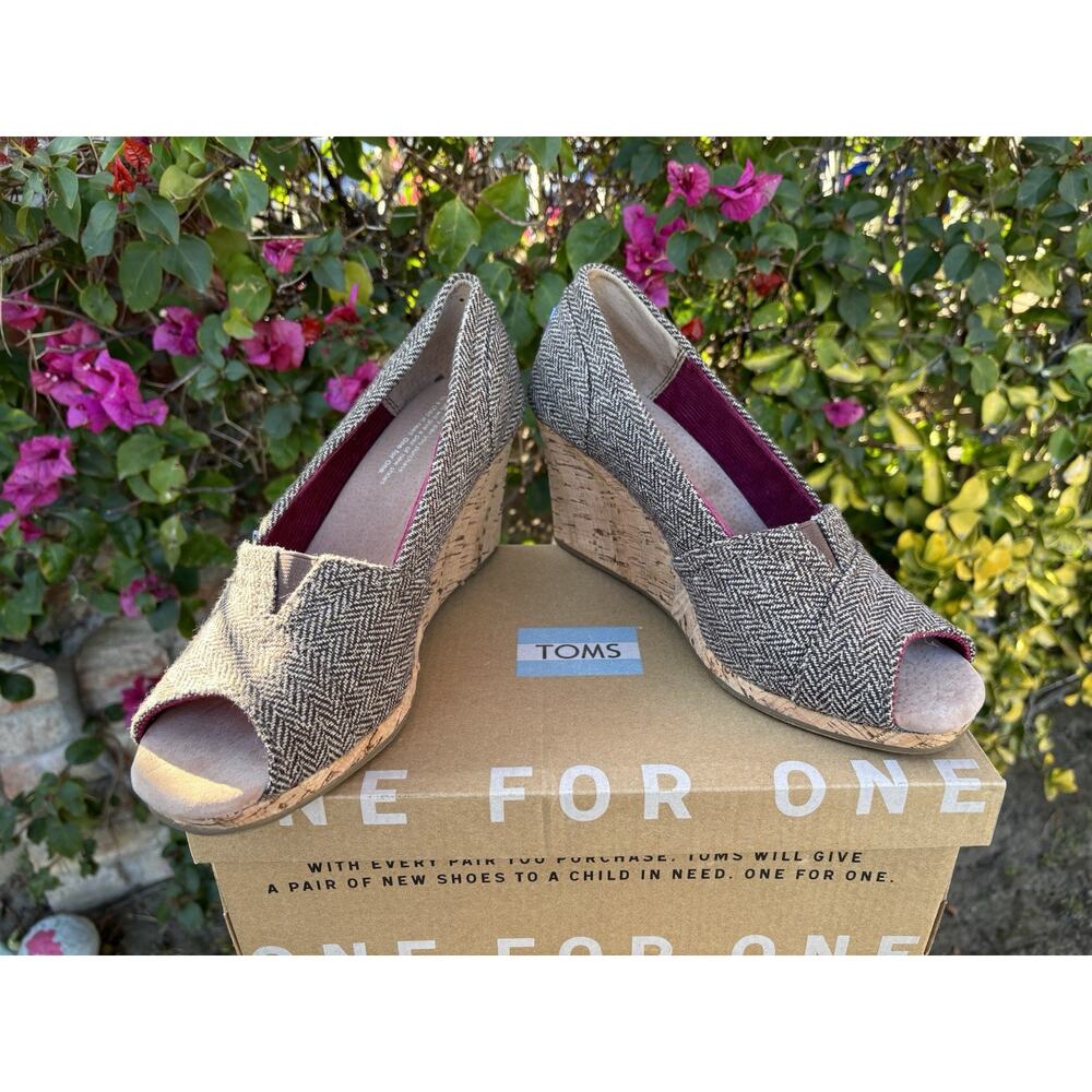 TOMS Canvas Wedge Cork Heel Open Peep Toe Shoes Grey Sz 8.5 - Picture 3 of 11